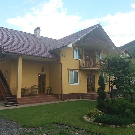 Villa U Lyudmily Karpaty Exterior foto