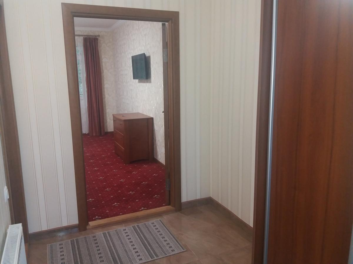 Villa U Lyudmily Karpaty Exterior foto